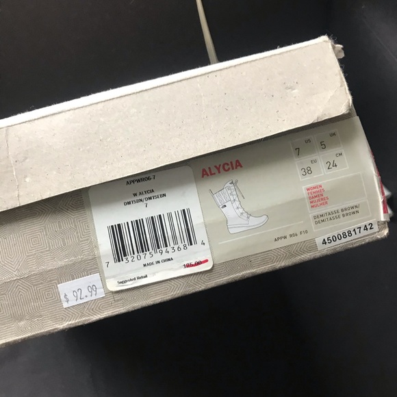 North Face women’s Alycia boot - Picture 3 of 7